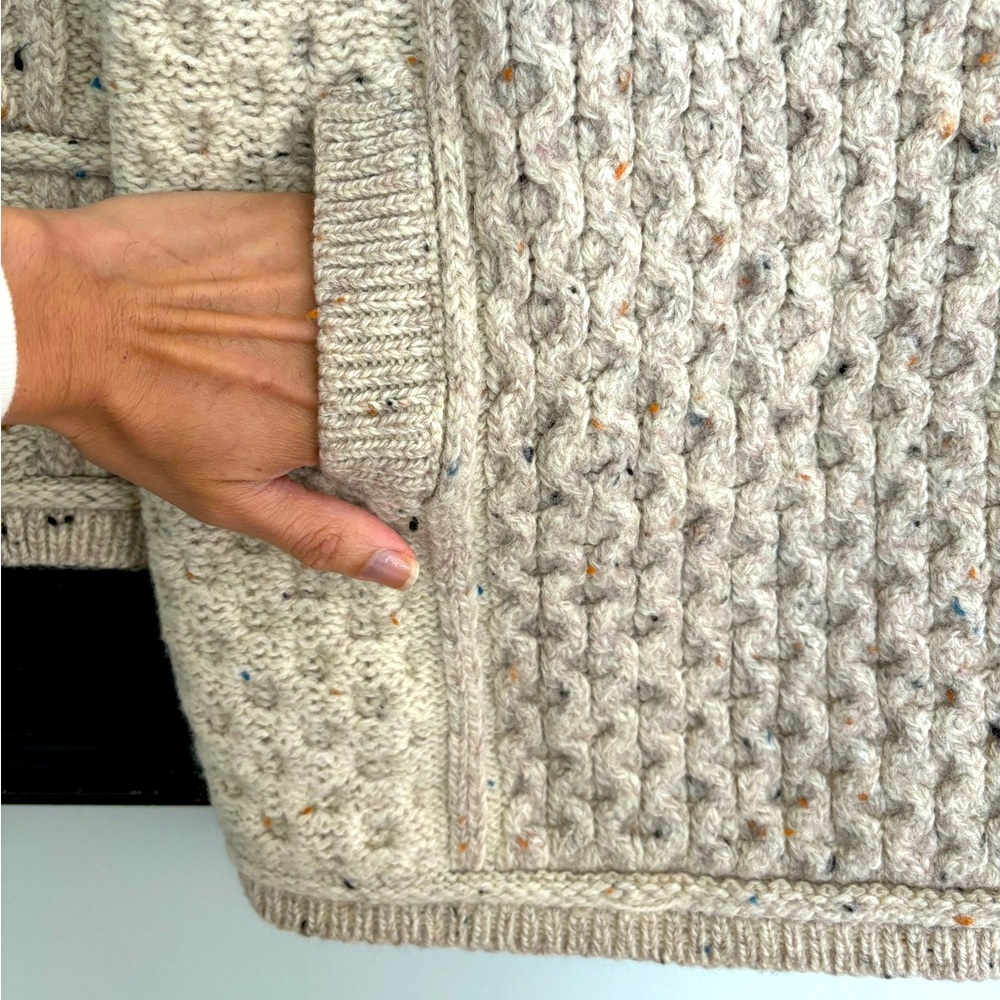 Aran Mor Sweater Cardigan Ireland Fisherman Knit 100% Merino Wool Size Medium - Picture 2 of 11